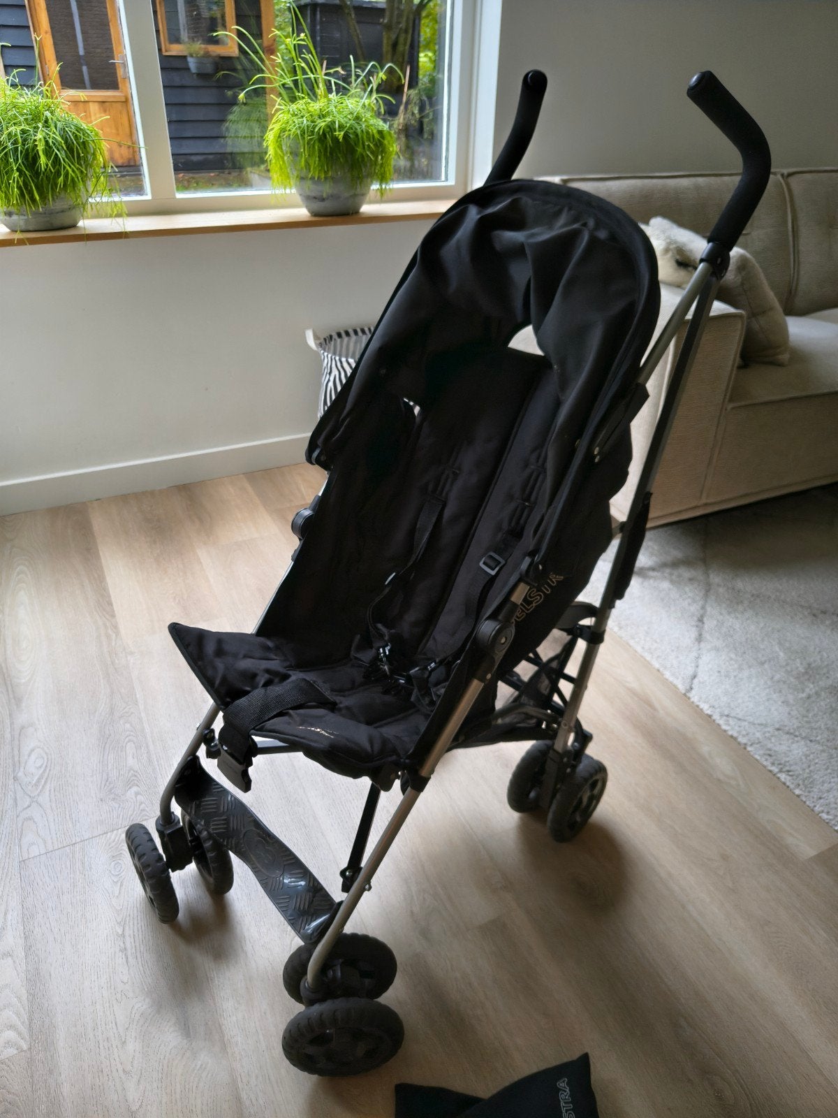 Koelstra Limbo buggy, Ophalen, Gebruikt, Koelstra, Regenhoes