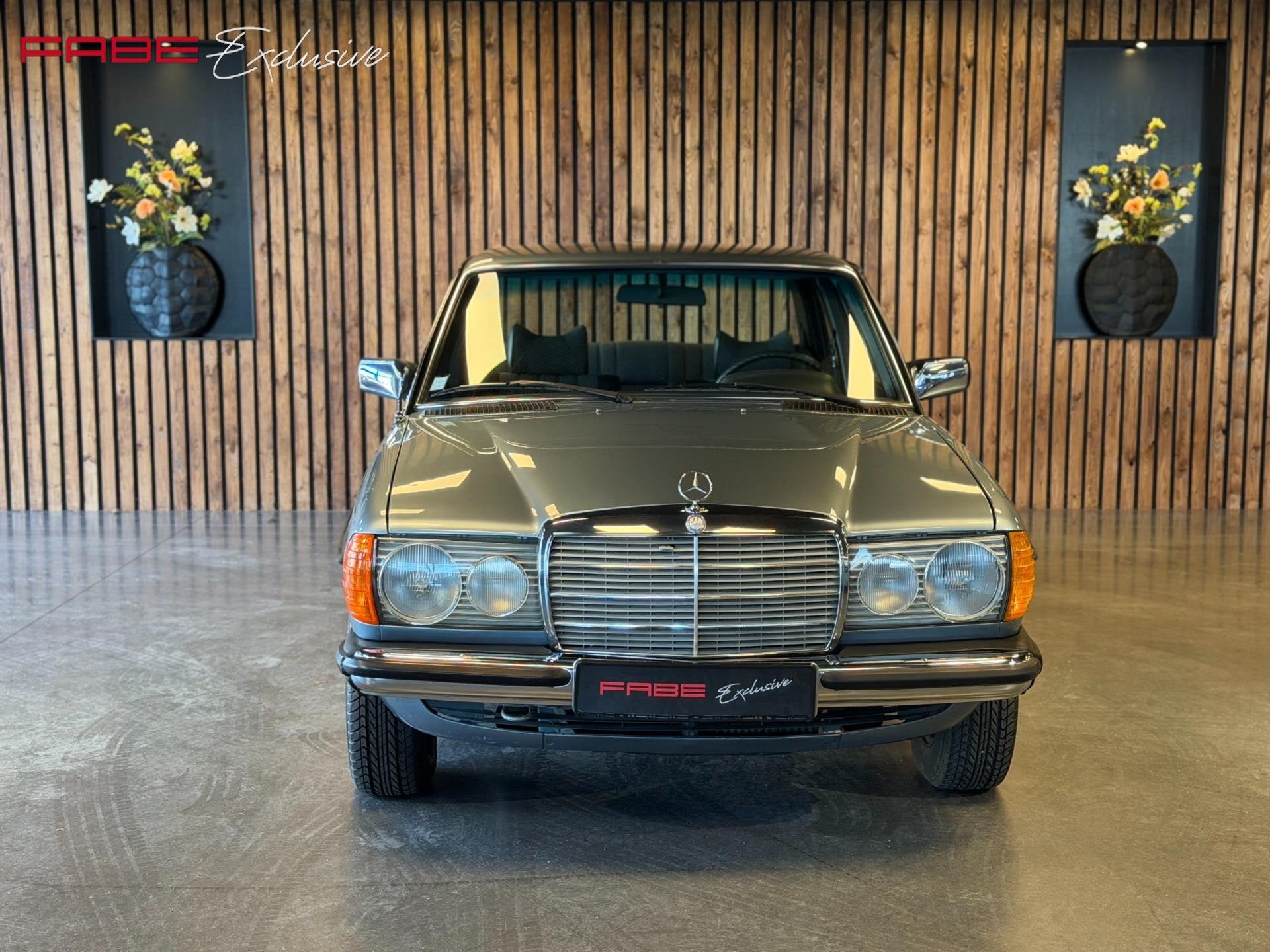 Mercedes-Benz 200-280 (W123) 250 Automaat/1e Eigenaar/Automa, Auto's, Automaat, Achterwielaandrijving, Gebruikt, 2525 cc