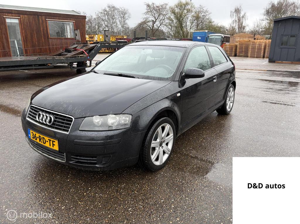 Audi A3 1.6 FSI Ambition Pro Line, Voorwielaandrijving, 15 km/l, Gebruikt, Zwart