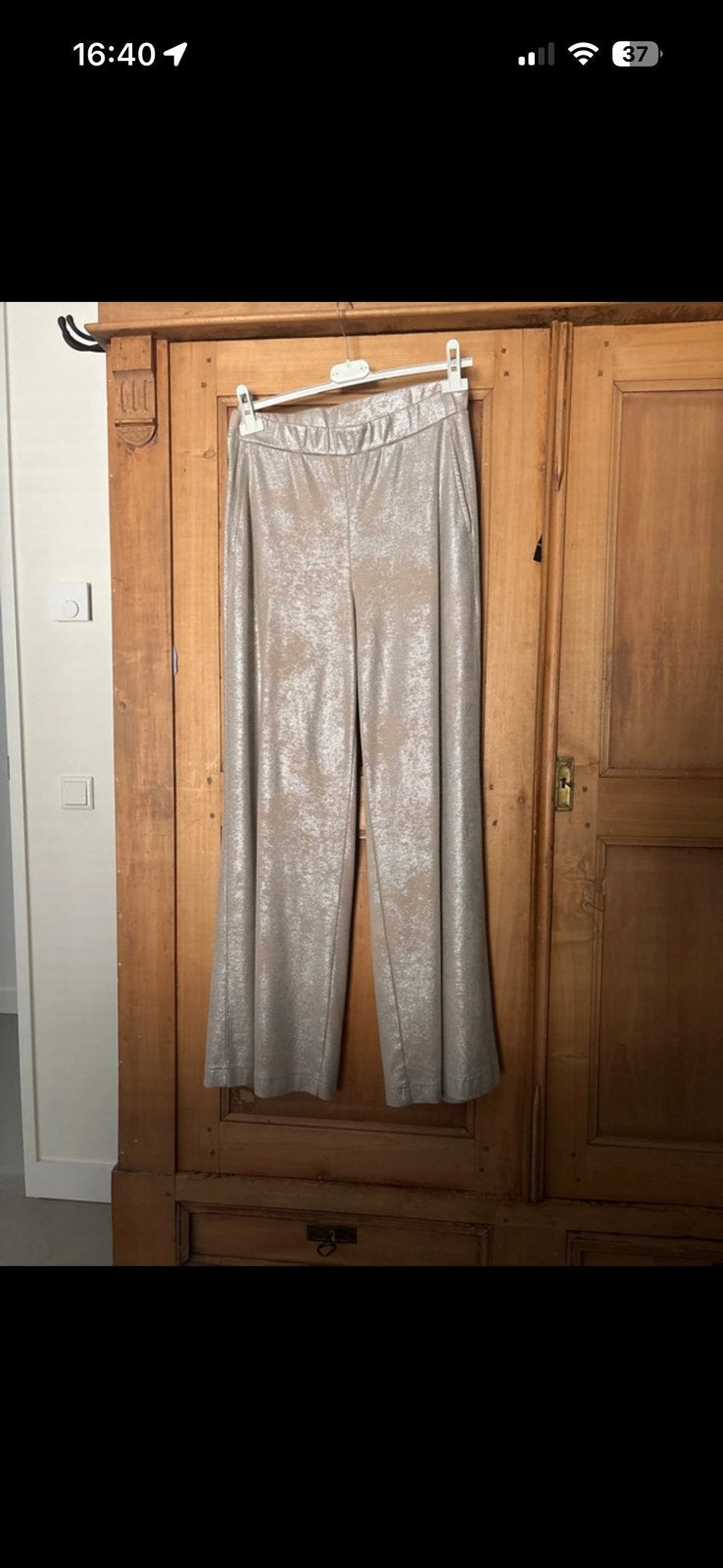 BR&DY Wide Leg Broek met Metalliek Look Beige Ondertoon, Maat 38/40 (M), Beige, Ophalen of Verzenden, Lang