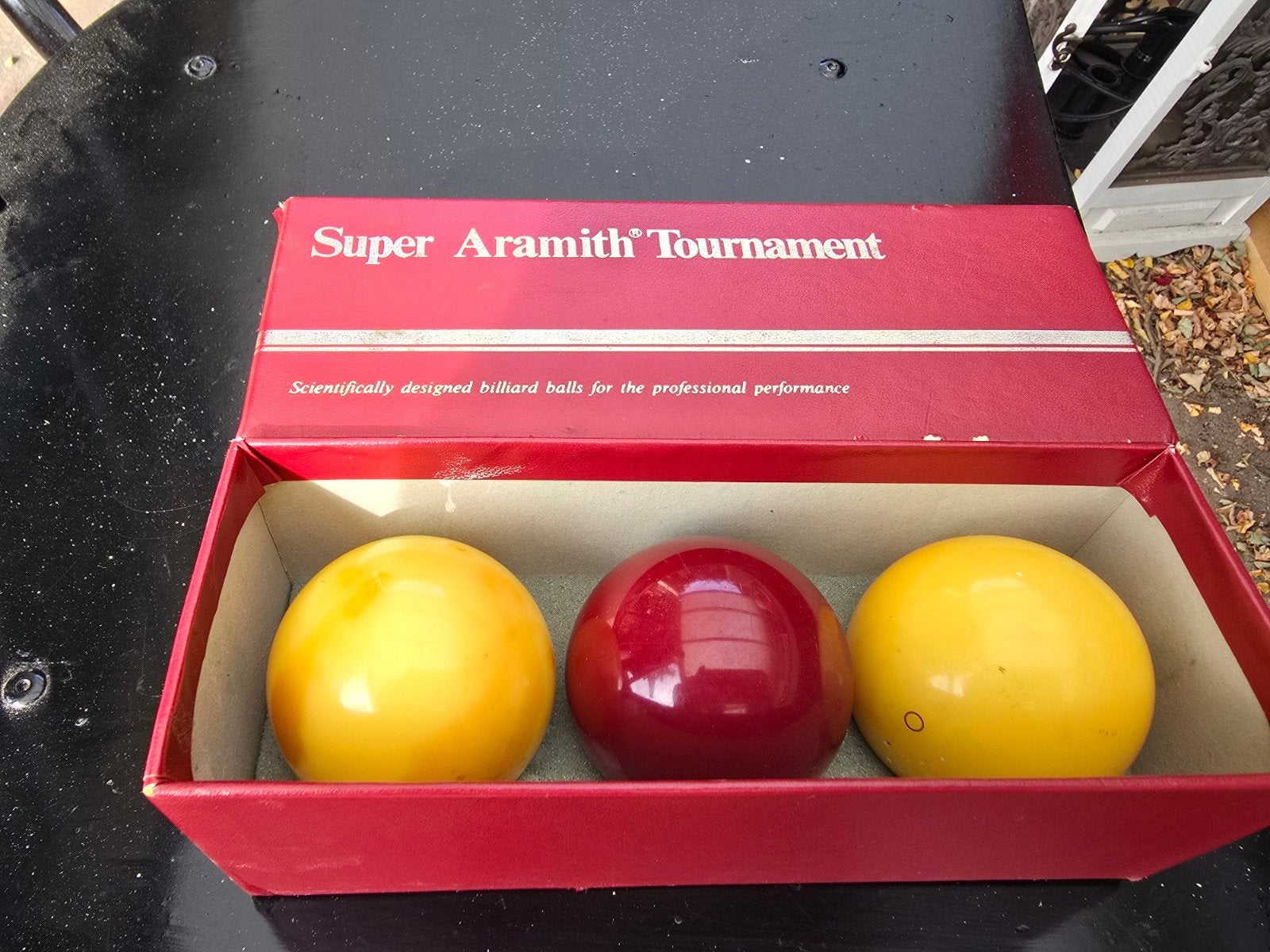 Super Aramith Tournament Biljartballen - Zo goed als nieuw, Sport en Fitness, Ophalen of Verzenden, Zo goed als nieuw, Keu of Ballen