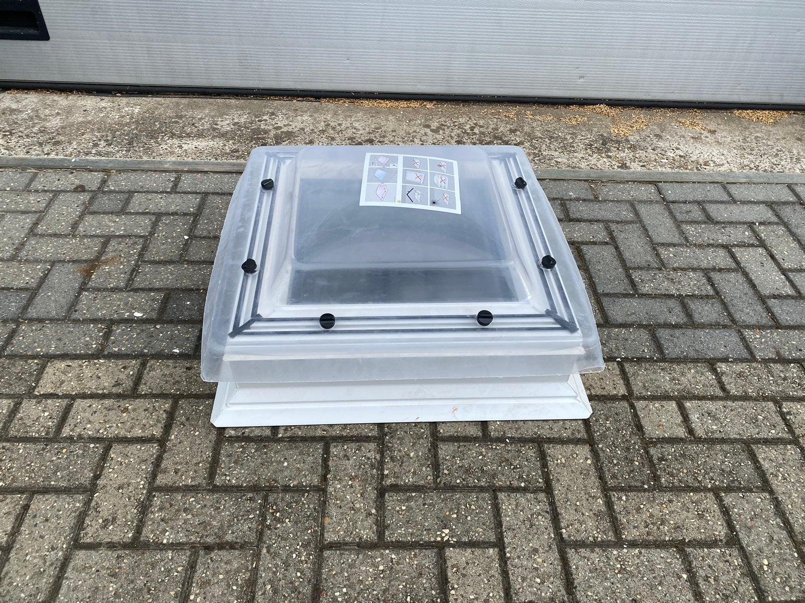 Velux lichtkoepel te koop 60 cm x 60 cm, Ophalen, Nieuw