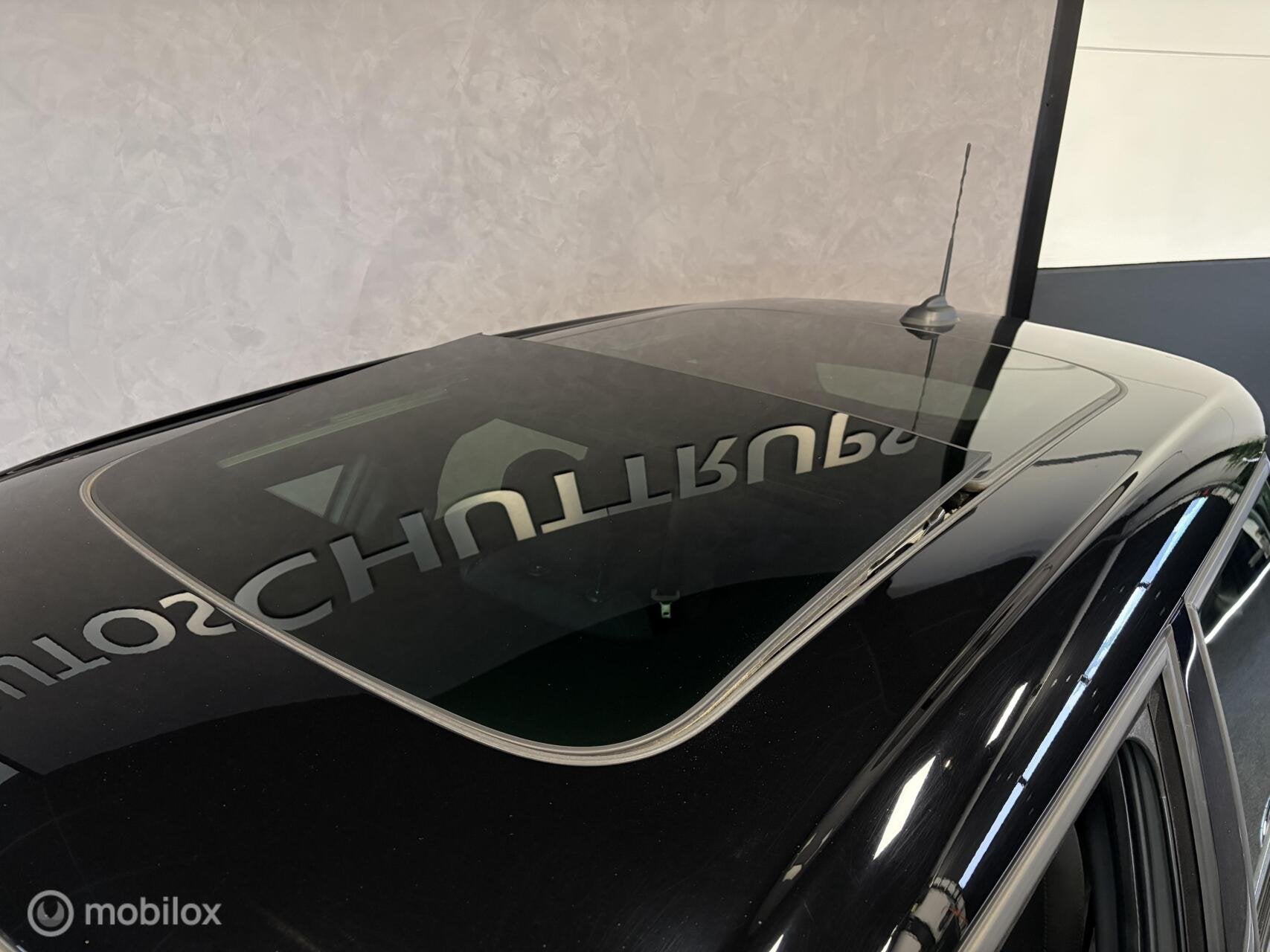 Mini Mini 1.5 Cooper Chili 1e EIG / DEALER O.H / PANO / AUTO, Auto's, 136 pk, Gebruikt, 1165 kg, Leder en Stof