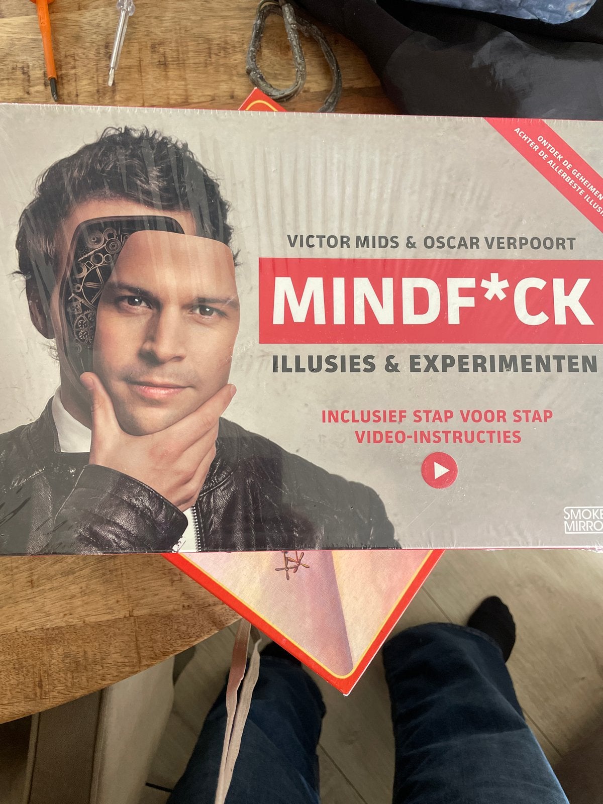 Mindf*ck Illusies & Experimenten - Victor Mids & Oscar Verpo, Een of twee spelers, Ophalen, Nieuw