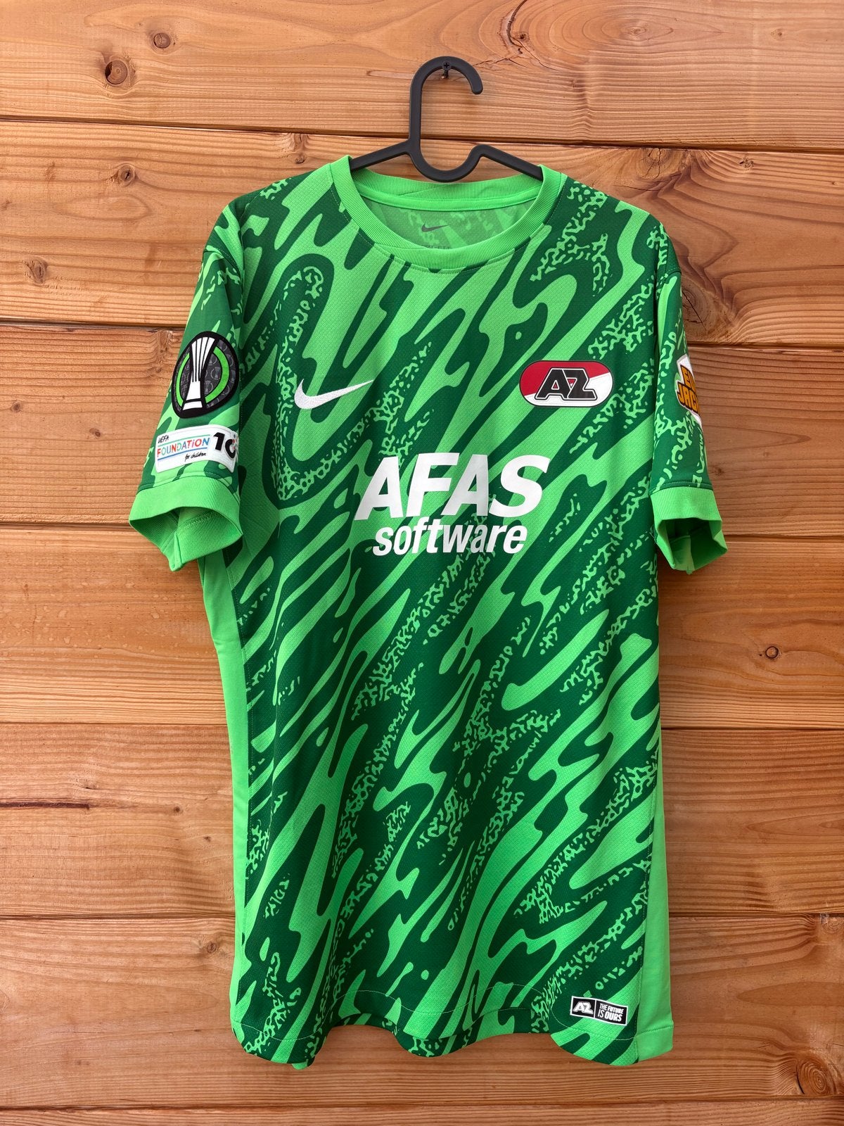 Matchworn & Gesigneerd AZ Wedstrijdshirt, Maat L, Ophalen of Verzenden, Gebruikt, Shirt