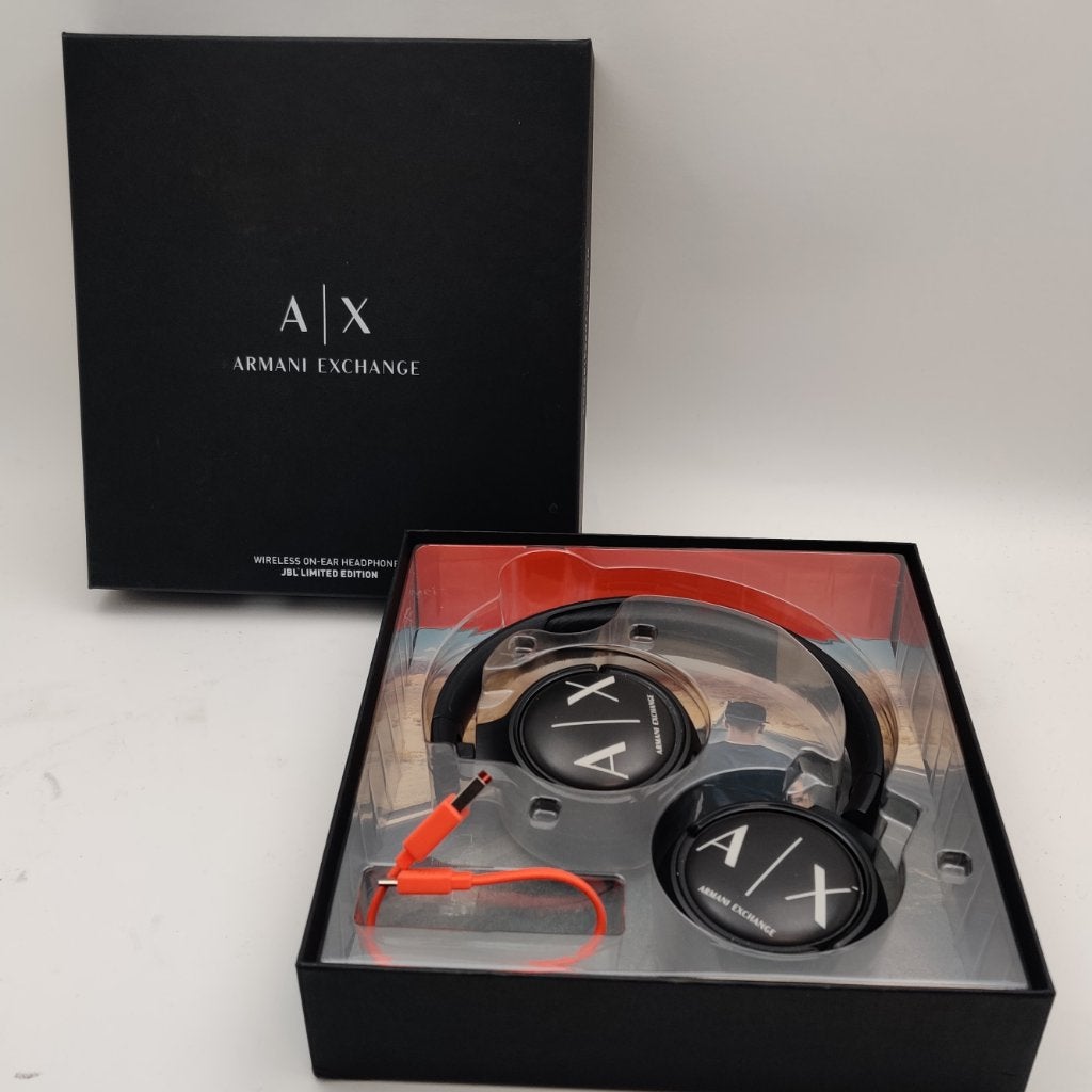 Armani Exchange JBL Tune 500BT Koptelefoon in doos €39.99, Overige merken, Ophalen of Verzenden, A, A