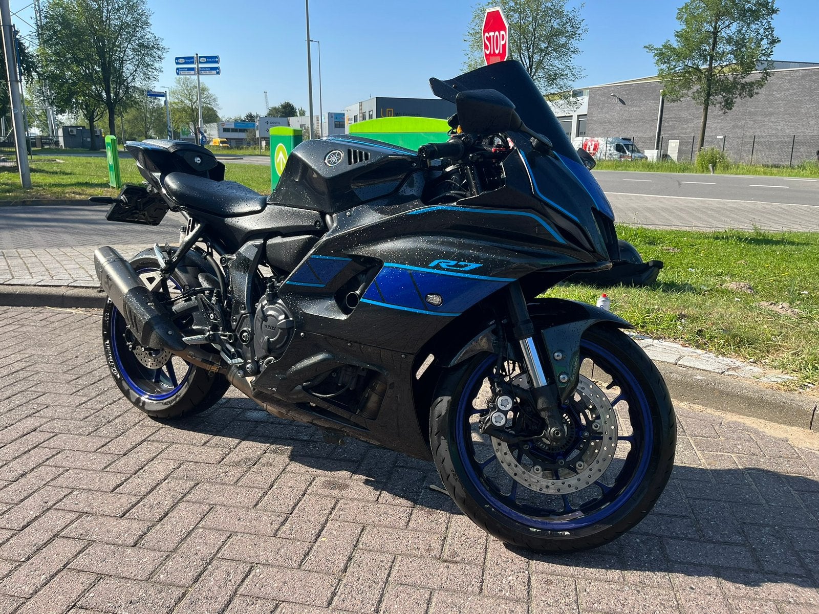 Yamaha YZF-R7 (2024) - 35kw - Akrapovic full system, Ophalen, Gebruikt