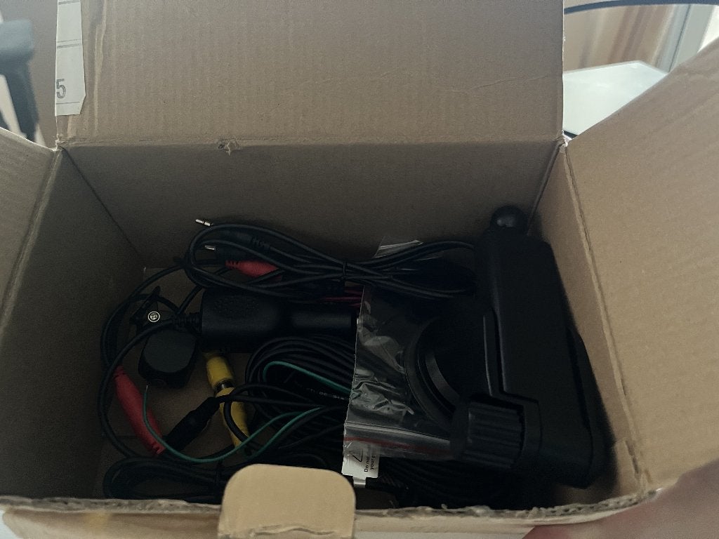 Foto 2 van Apple CarPlay/Android Auto 7" scherm met achteruitrijcamera