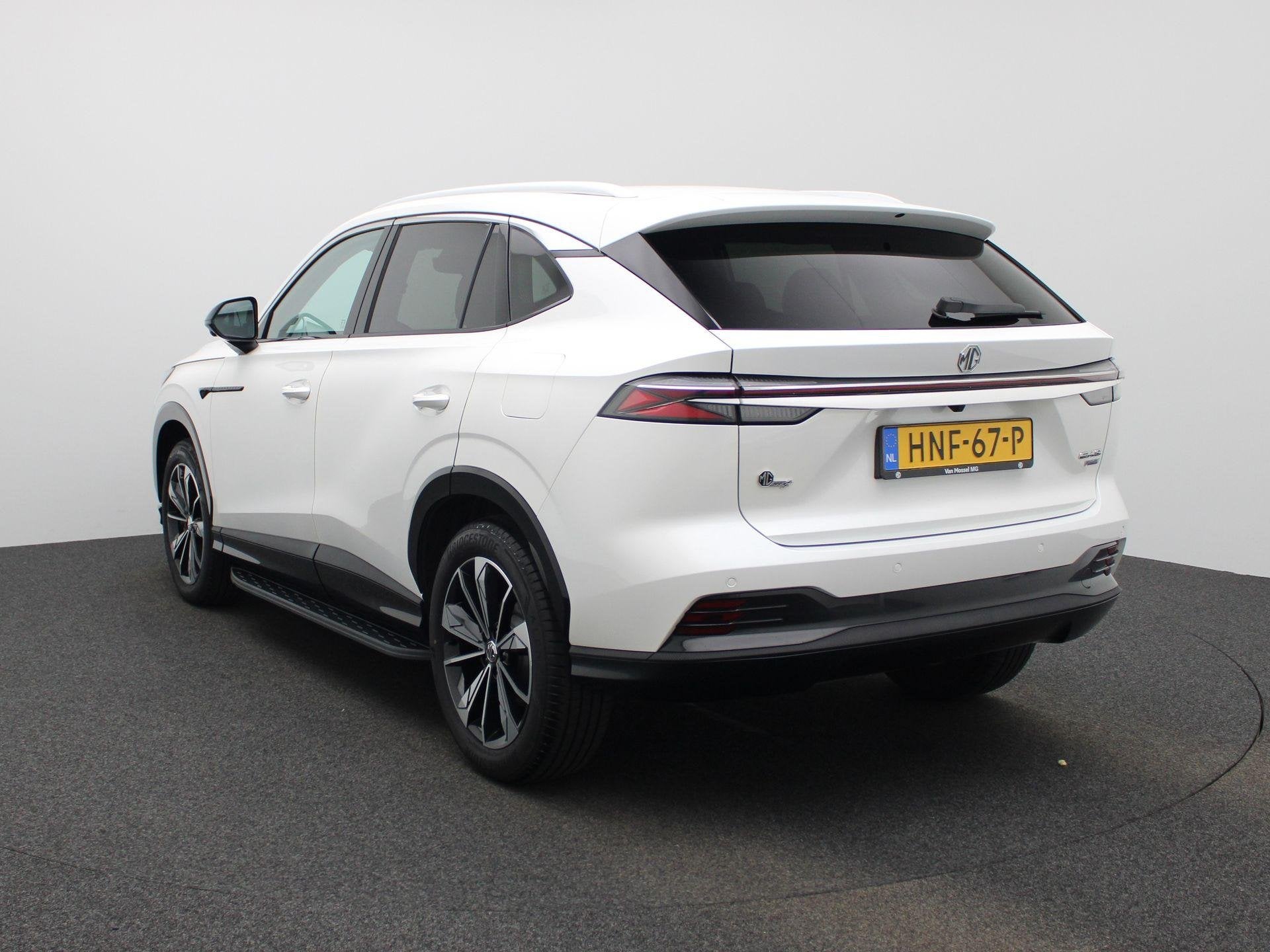 MG HS PHEV 1.5 272pk Aut. Luxury | 100km Electrisch | Navi |, Auto's, 12 maanden, Stof, Gebruikt, 4 cilinders
