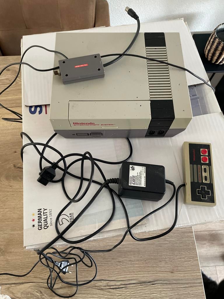 Nintendo Entertainment System (NES) - Klassieke Console, Spelcomputers en Games, Games | Nintendo NES, Niet werkend, 1 speler