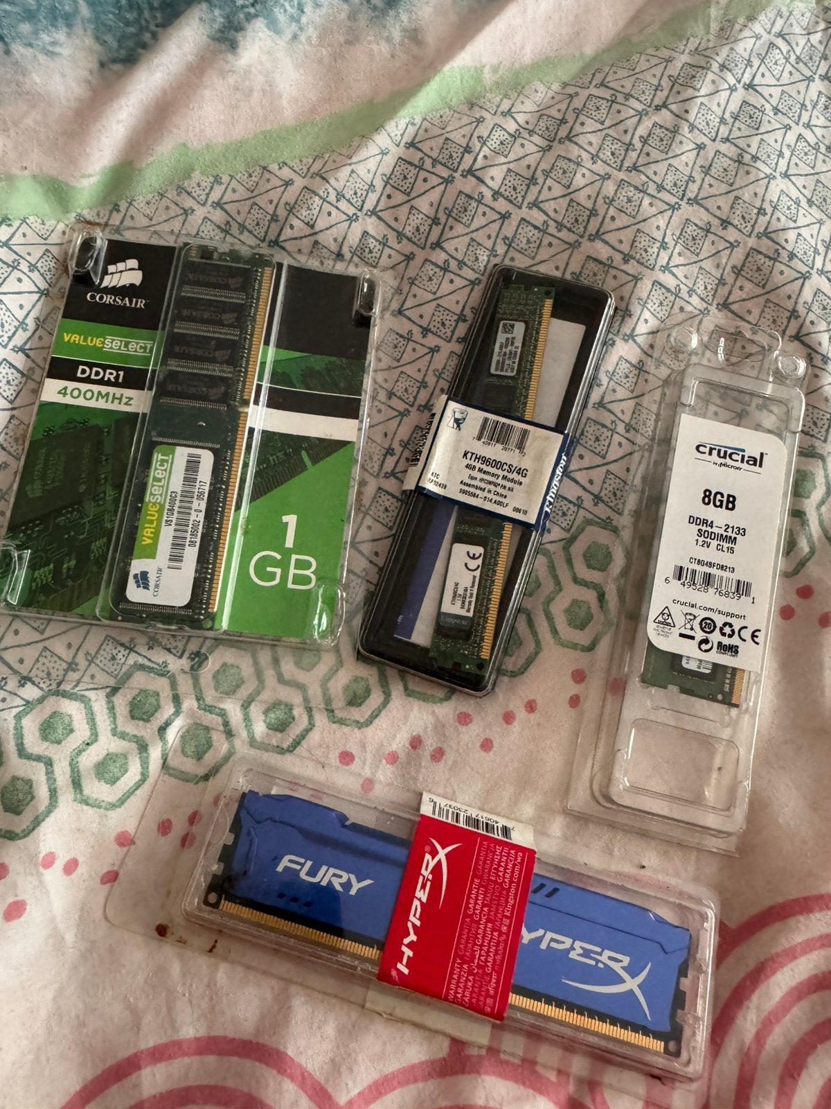 Harddrives geheugenkaarten, Ophalen of Verzenden, Zo goed als nieuw, DDR4
