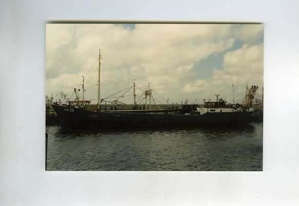 scheepvaart-foto-frisia-HA 38-ex coaster, Ophalen of Verzenden, Zo goed als nieuw, Motorboot, Boek of Tijdschrift