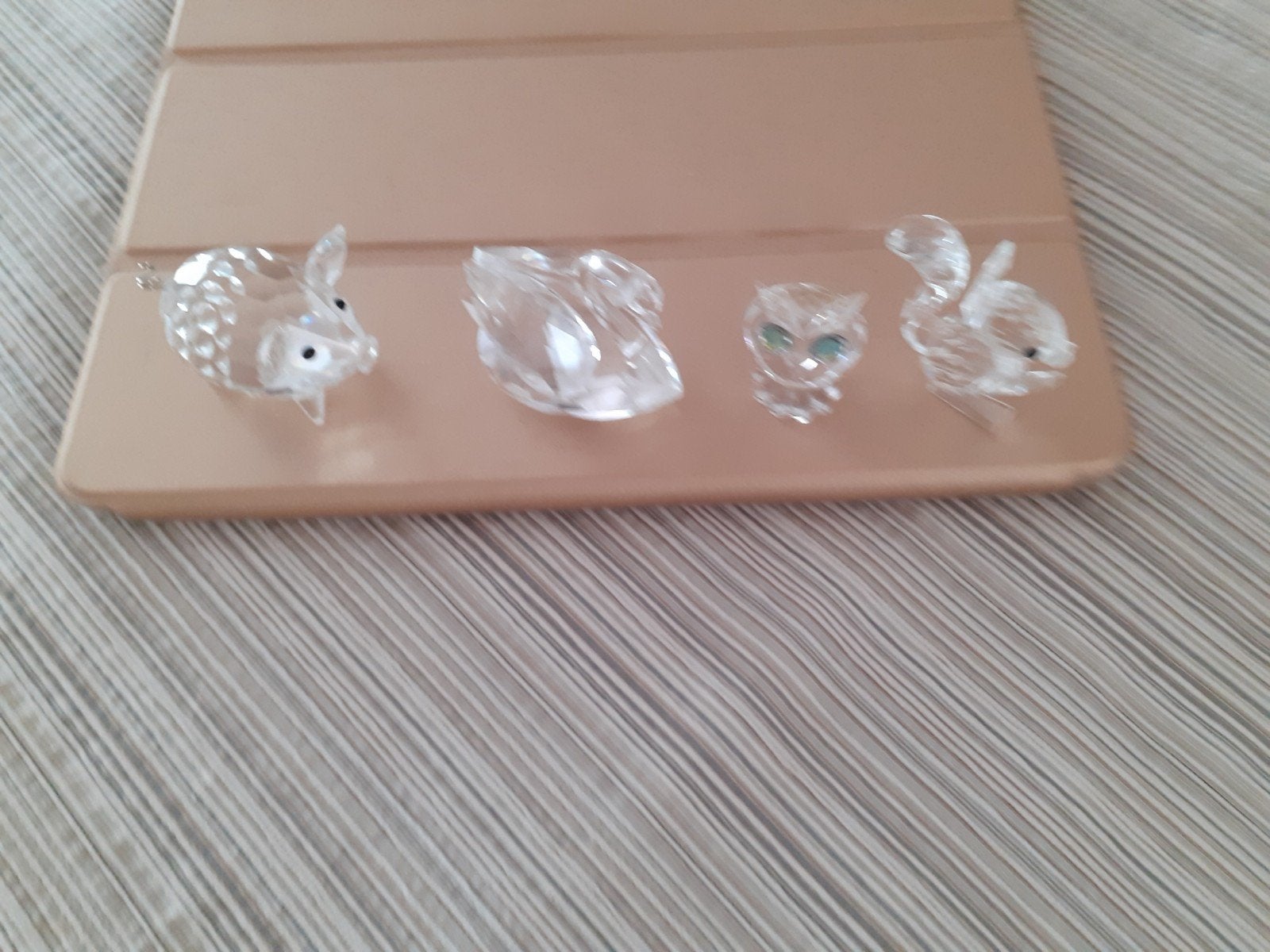 4 kristalletjes, Overige materialen, Nieuw, Ophalen of Verzenden, Afneembaar