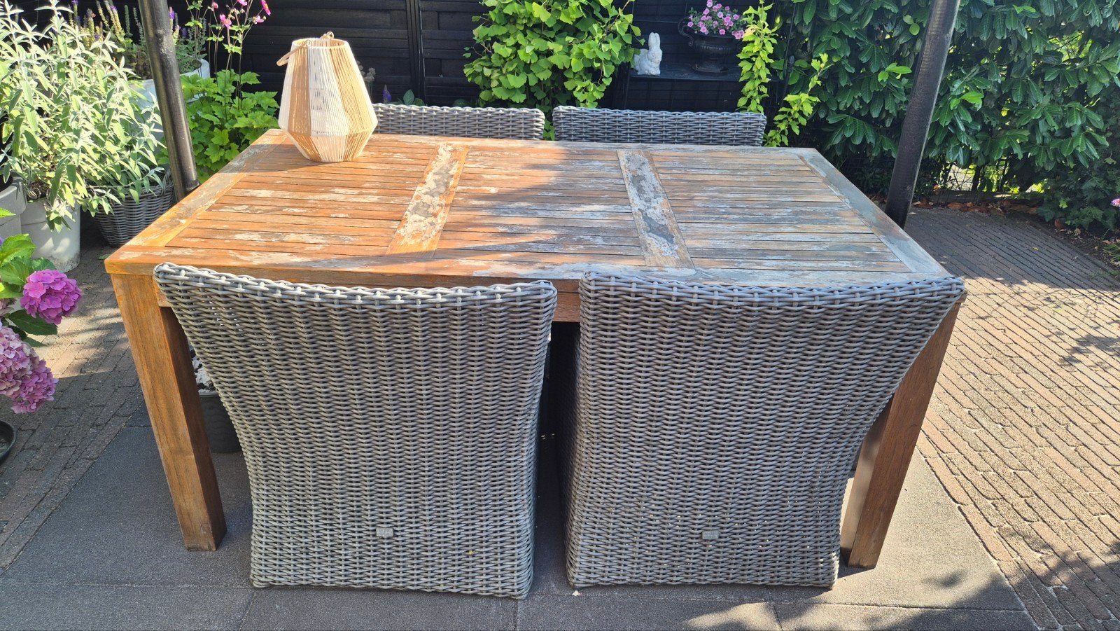teak tuintafel en 4 Wicker stoelen, Tuin en Terras, Ophalen, Gebruikt, Wicker, 4 zitplaatsen