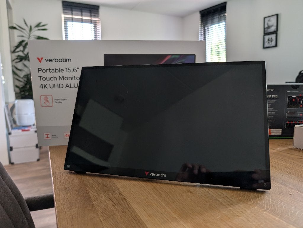 Verbatim Portable 15.6" Touch Monitor 4K UHD ALU, Computers en Software, Monitoren, Gaming, IPS, Ingebouwde speakers, HDMI