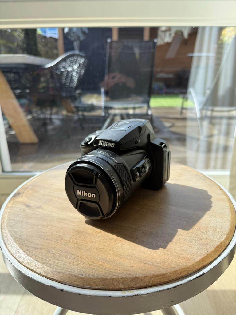 Nikon Coolpix P900 - Defect voor onderdelen/reparatie, Compact, Ophalen of Verzenden, Zo goed als nieuw, Nikon
