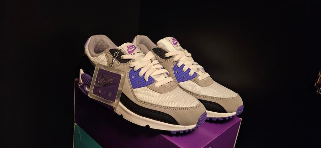 Nike air max 90 recraft hyper grape MT43., Ophalen of Verzenden, Nieuw, Overige kleuren