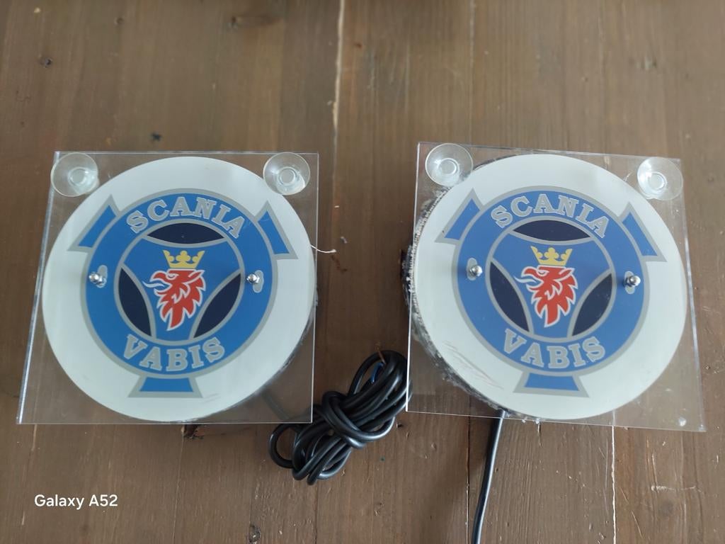 2x lichtbakje Scania Vabis, Ophalen of Verzenden, Gebruikt, Scania, Interieur en Bekleding