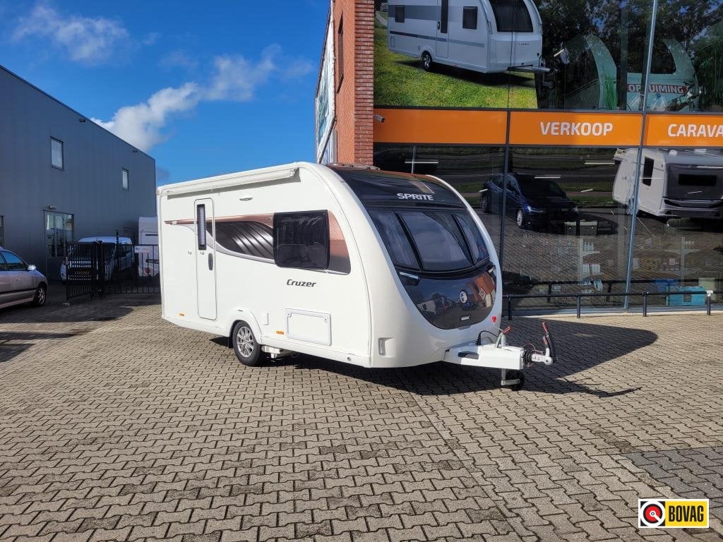 Sprite Cruzer 460 SR, Caravans en Kamperen, Caravans, Standaardzit, Tot en met 2, Bedrijf, Schokbreker