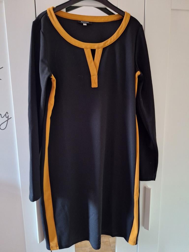 Rossini jurk zwart met okergeel, maat XS/S, Zwart, Ophalen of Verzenden, Zo goed als nieuw, Maat 34 (XS) of kleiner