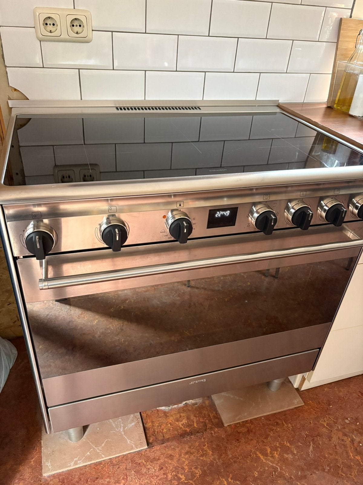 Smeg 5-pits 90 cm inductiekookplaat met oven, Witgoed en Apparatuur, Ophalen, 60 cm of meer, Zo goed als nieuw, Inductie