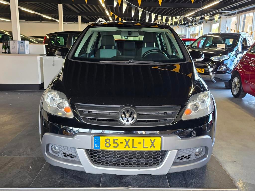 Volkswagen Golf 1.4 TSI Cross/AUTOMAAT/CRUISE/HOGE INSTAP, Auto's, Volkswagen, Gebruikt, Zwart, 4 cilinders, Zwart