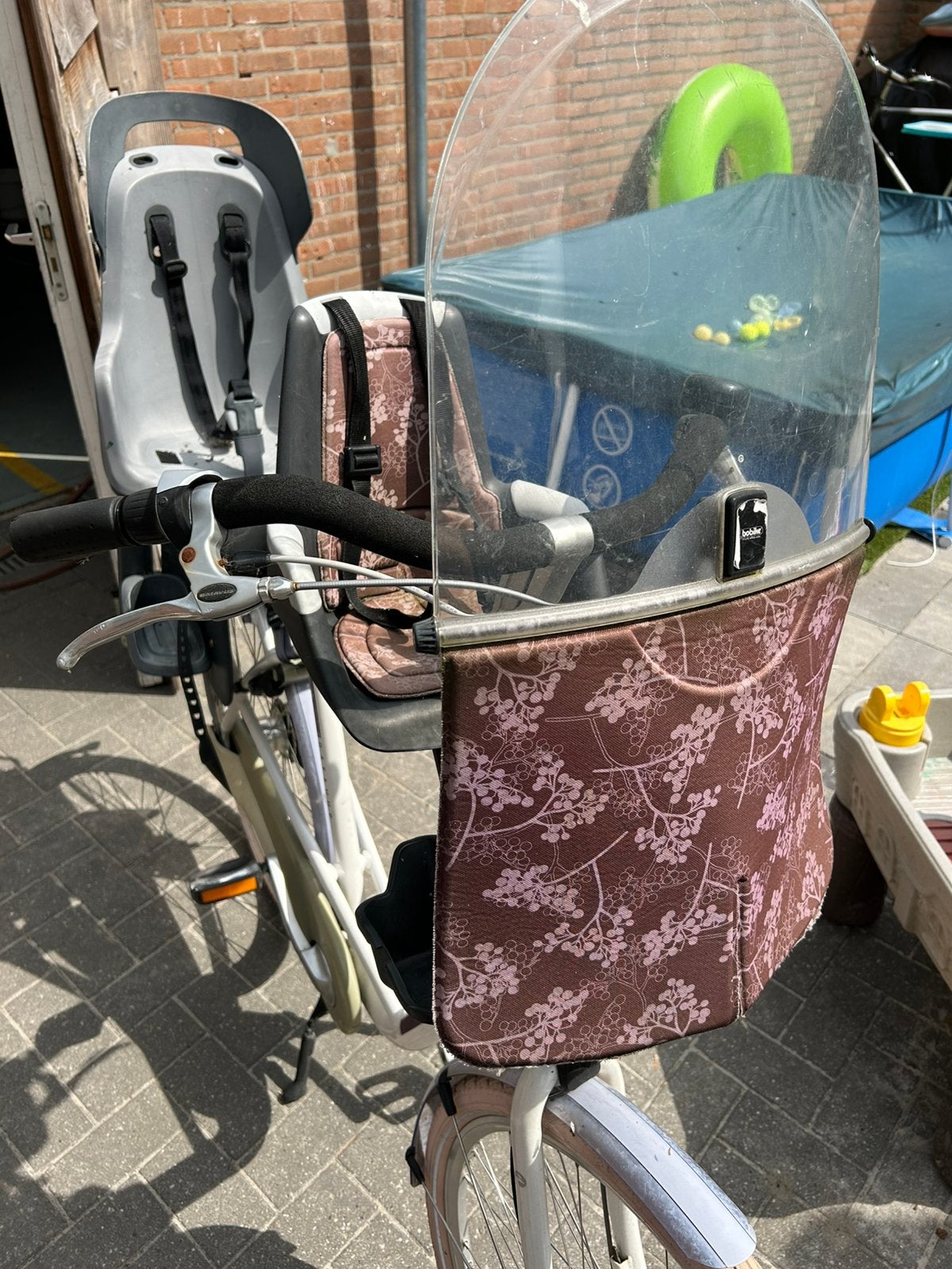 Bobike voorzitje met windscherm voor op de fiets, Ophalen, Gebruikt