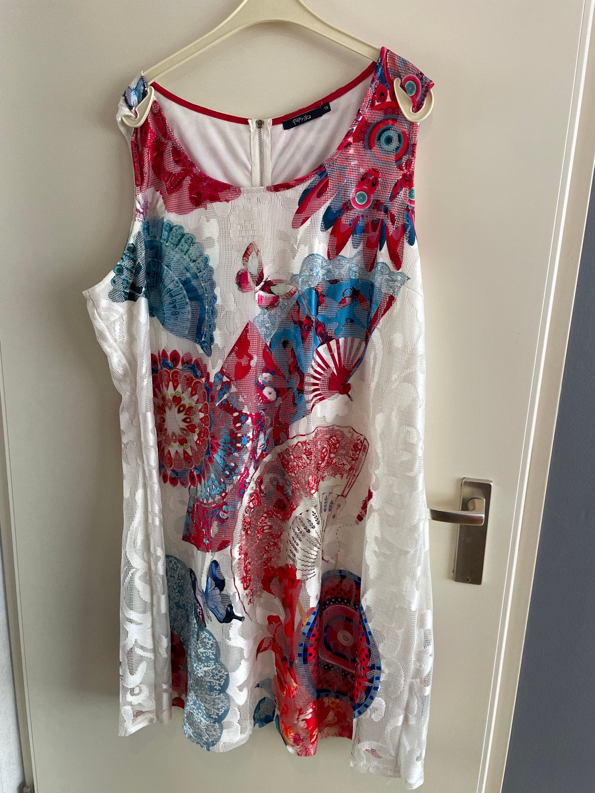 Paprika jurk met kleurrijke print en kant - Maat 46/48 (XL), Meerkleurig, Maat 46/48 (XL) of groter, Ophalen of Verzenden, Zo goed als nieuw