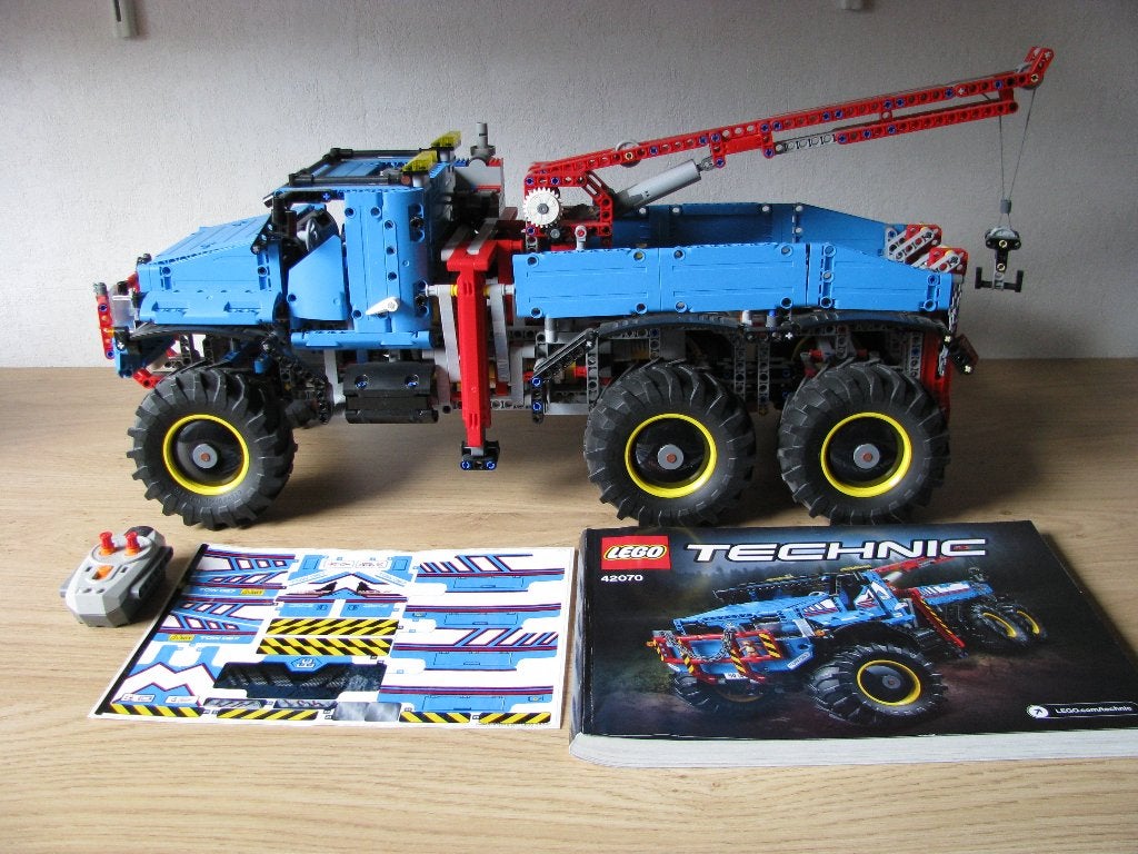 Lego Technic - 42070 - 6x6 Allterrain Sleepwagen, Ophalen, Lego, Compleet, Zo goed als nieuw