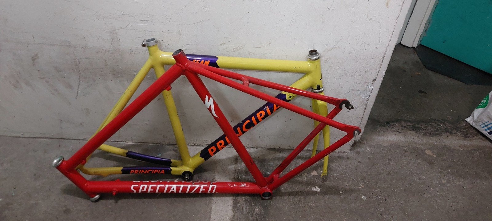 1x cannondale en 1 principia mtb frames, Gebruikt, 45 tot 49 cm, Geen vering, Ophalen