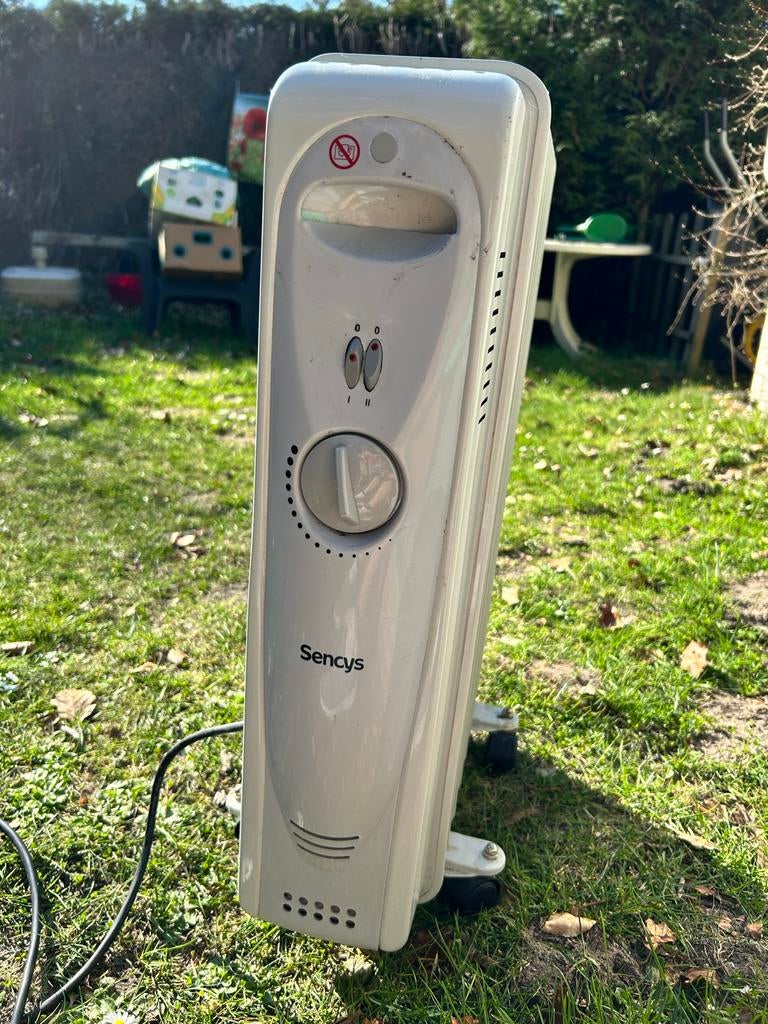 Sencys Oliekachel - Elektrische Radiator 1000 en 2000 watt, Huis en Inrichting, Kachels, Ophalen, Oliekachel, Gebruikt, Elektrisch