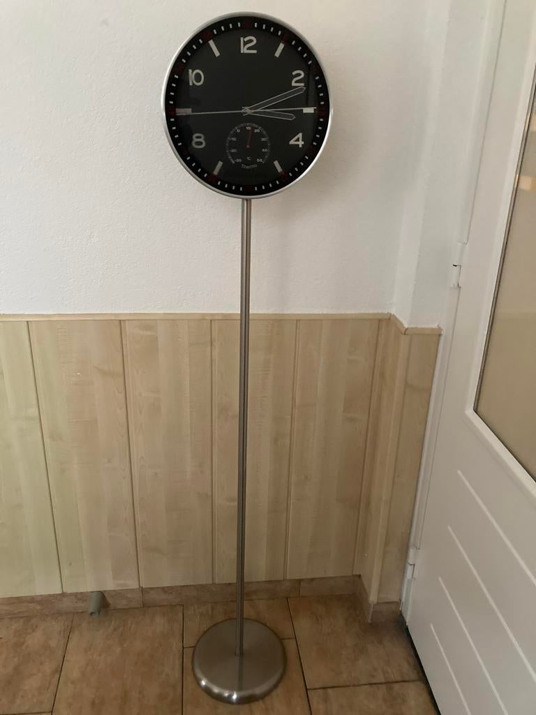 Zilverkleurige Staande klok 150 cm hoog, Ophalen, Gebruikt, Analoog, Staande klok