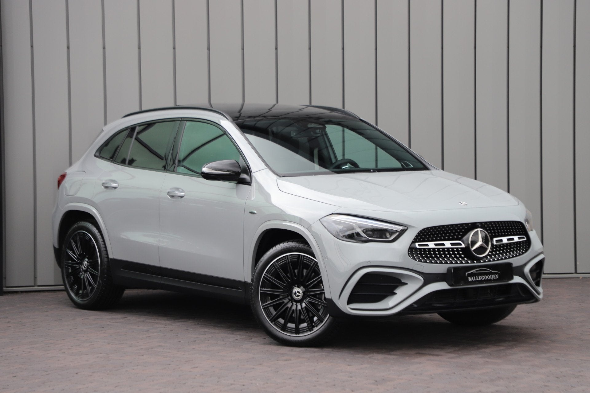 Mercedes-Benz GLA 250e AMG | 218PK | Head-up | Burmester | P, Auto's, Mercedes-Benz, Automatische klimaatregeling, Gebruikt, Zwart
