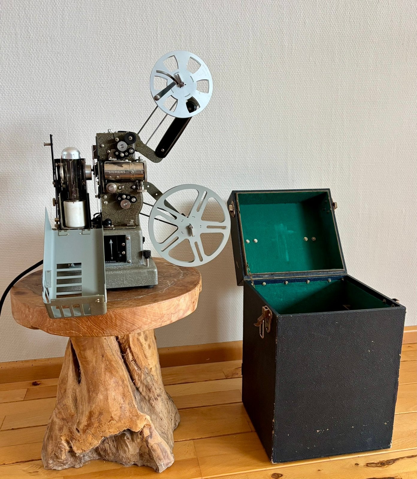 Siemens H8 projector, Ophalen, Support@siemens.com, 1940 tot 1960, Projector