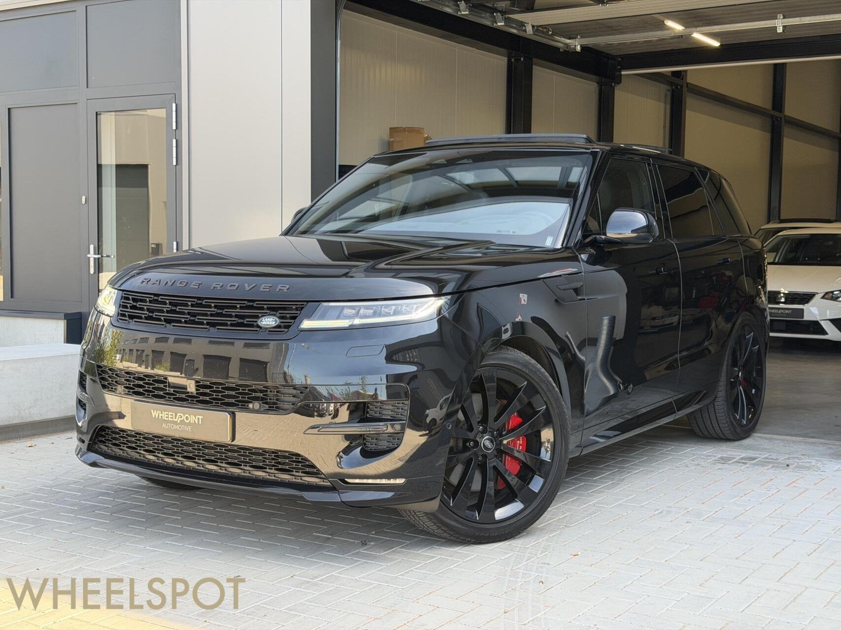 Range Rover Sport 3.0 P440e Dynamic HSE|Pano|Lucht|360|BTW, Auto's, Automaat, Adaptive Cruise Control, Gebruikt, 3000 kg