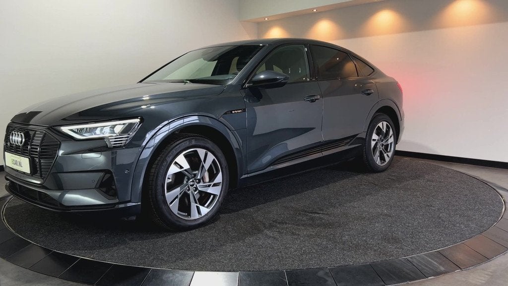 Audi e-tron Sportback 55 quattro Business edition Plus 95 kW, Auto's, Audi, Automaat, 131 €/maand, 95 kWh, Met garantie (alle)
