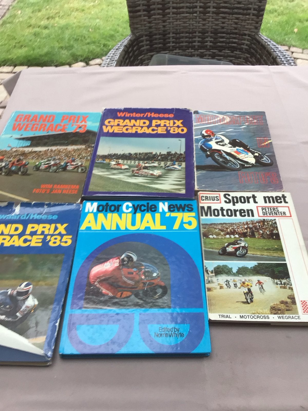 Collectie Grand Prix Wegrace en Motorboeken, Ophalen, Gelezen, Algemeen