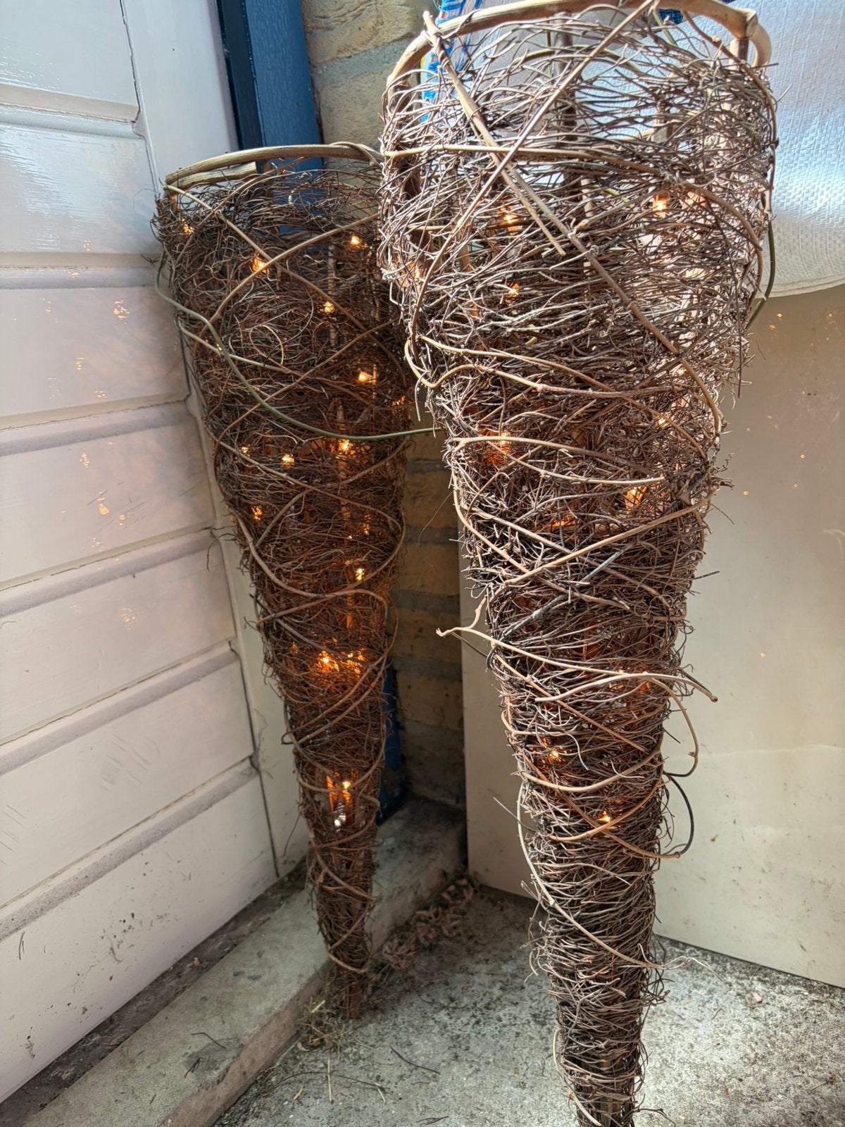 2x Decoratieve Twig Hangmanden met LED Verlichting, Ophalen, Gebruikt