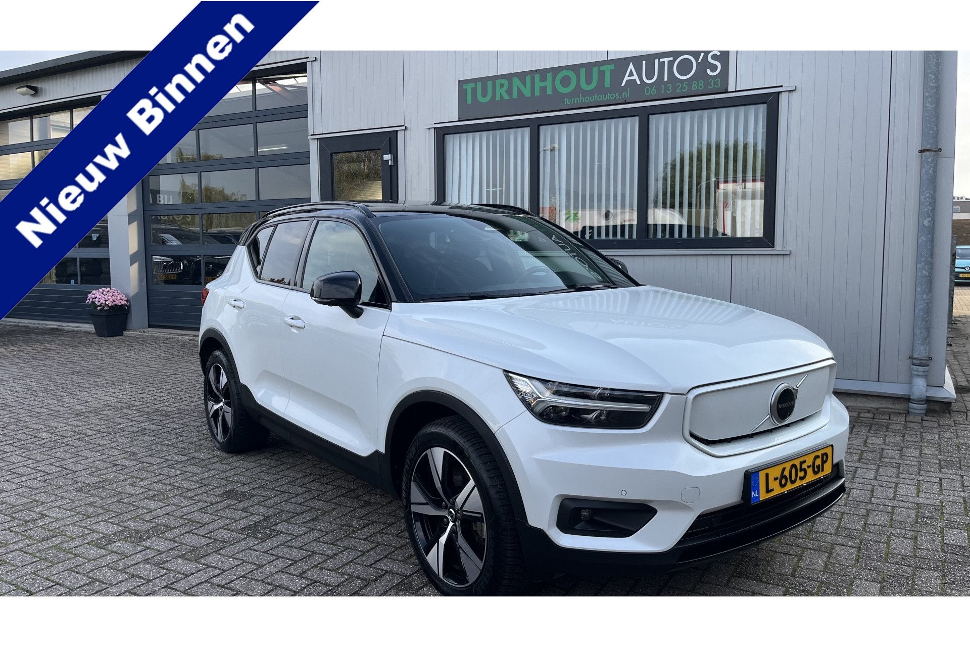 Volvo XC40 Recharge P8 AWD R-Design | Warmtepomp | Lounge Pa, Dealer onderhouden, Gebruikt, Met garantie (alle), 24 min