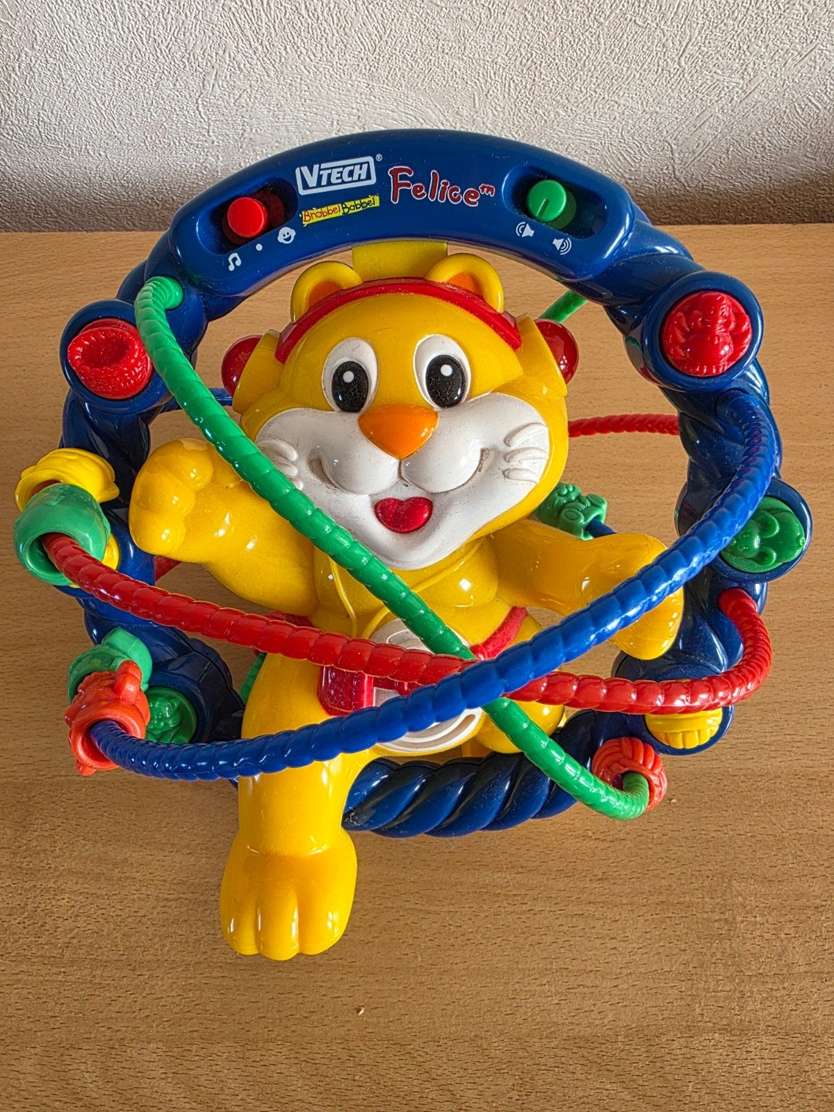 VTech Felice Leeuw Rammelaar met Geluid, Ophalen, Zo goed als nieuw, Rammelaar, Met geluid