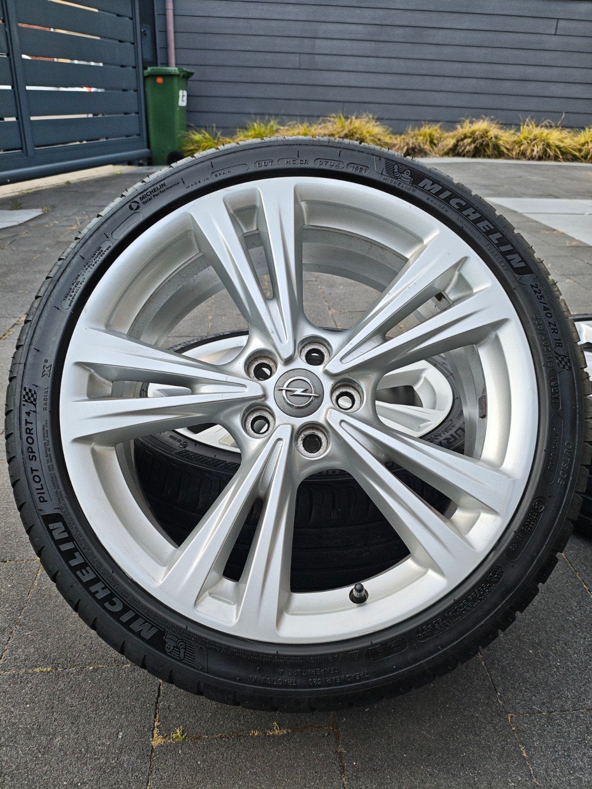 Originele Opel Astra K 18 inch velgen set 5x105, 18 inch, Banden en Velgen, Ophalen of Verzenden, Personenwagen