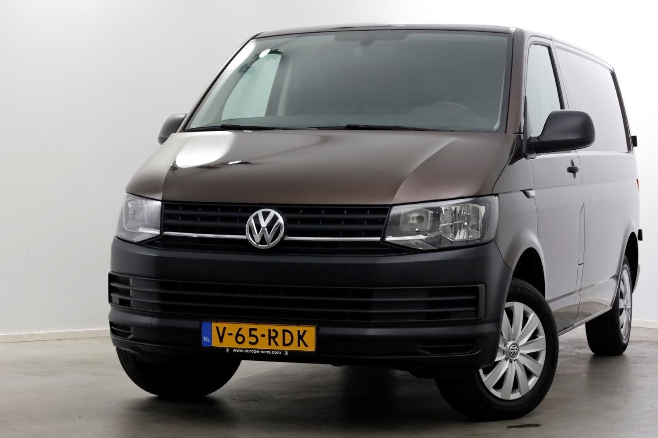 Volkswagen Transporter T6 2.0 TSI 150pk BENZINE L1H1 Airco/C, Voorwielaandrijving, Dealer onderhouden, Gebruikt, 4 cilinders