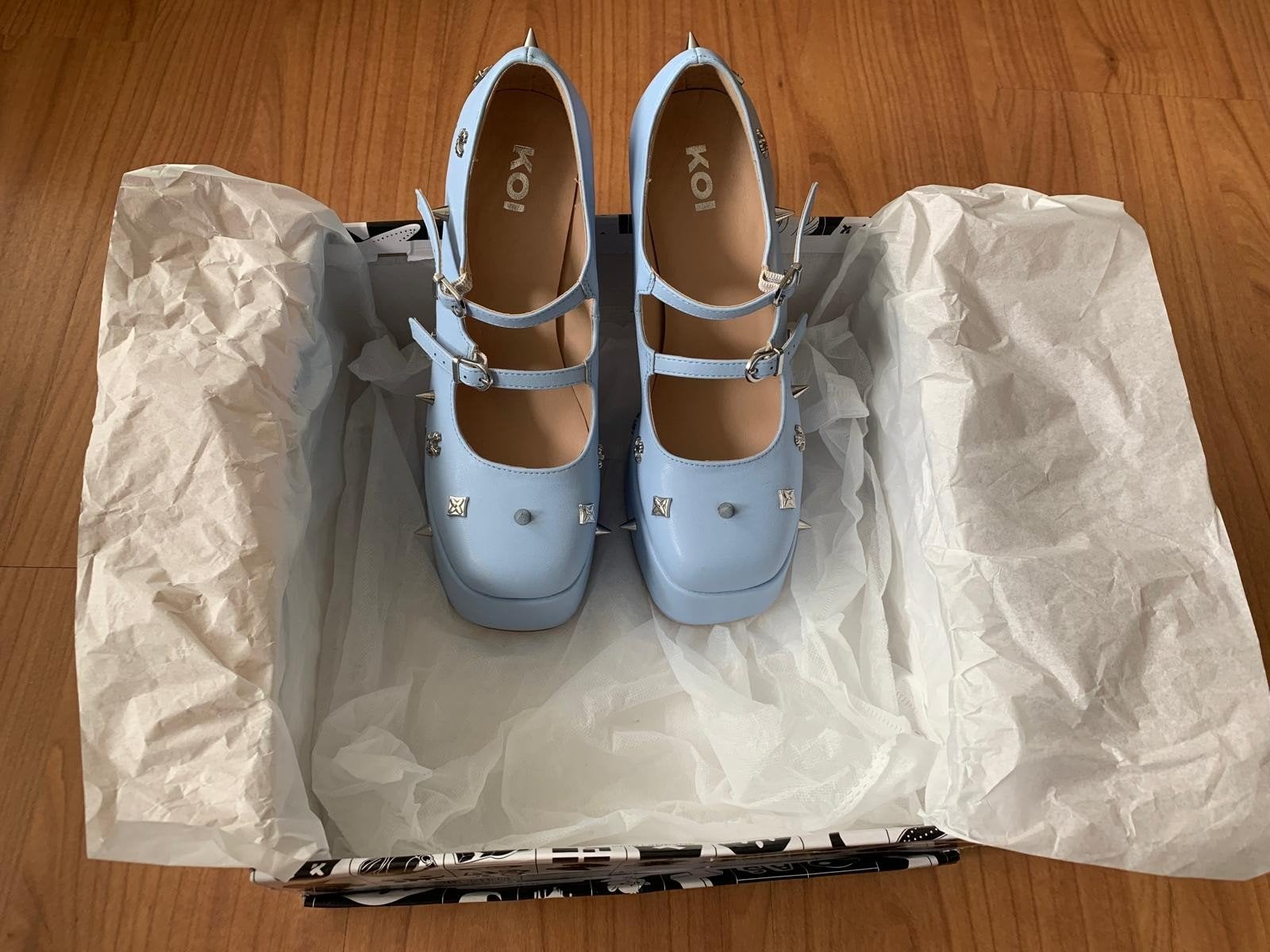 Koi Footwear Devil Tears Vegan Platform Heels – Baby Blue, Blauw, Zo goed als nieuw, Schoenen met hoge hakken, KOI Footwear