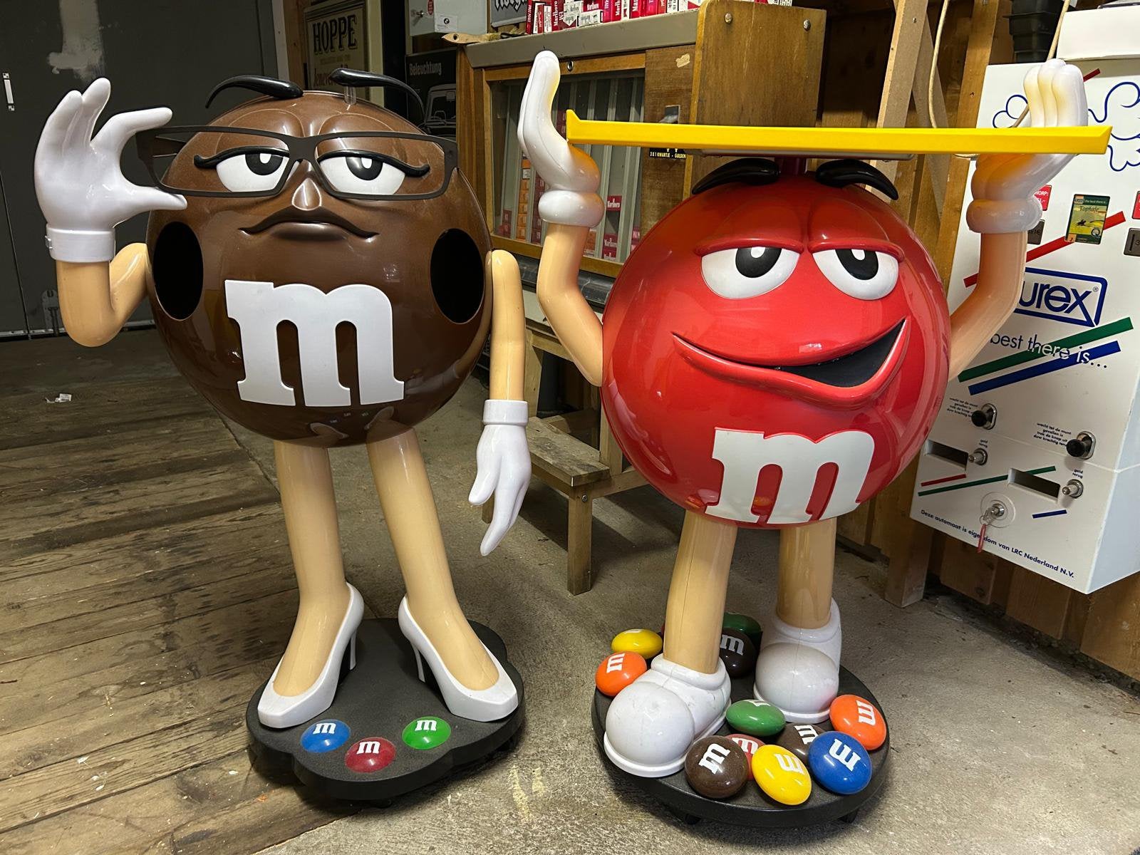 XXL M&M winkeldisplays, Ophalen, Zo goed als nieuw, Reclamebord