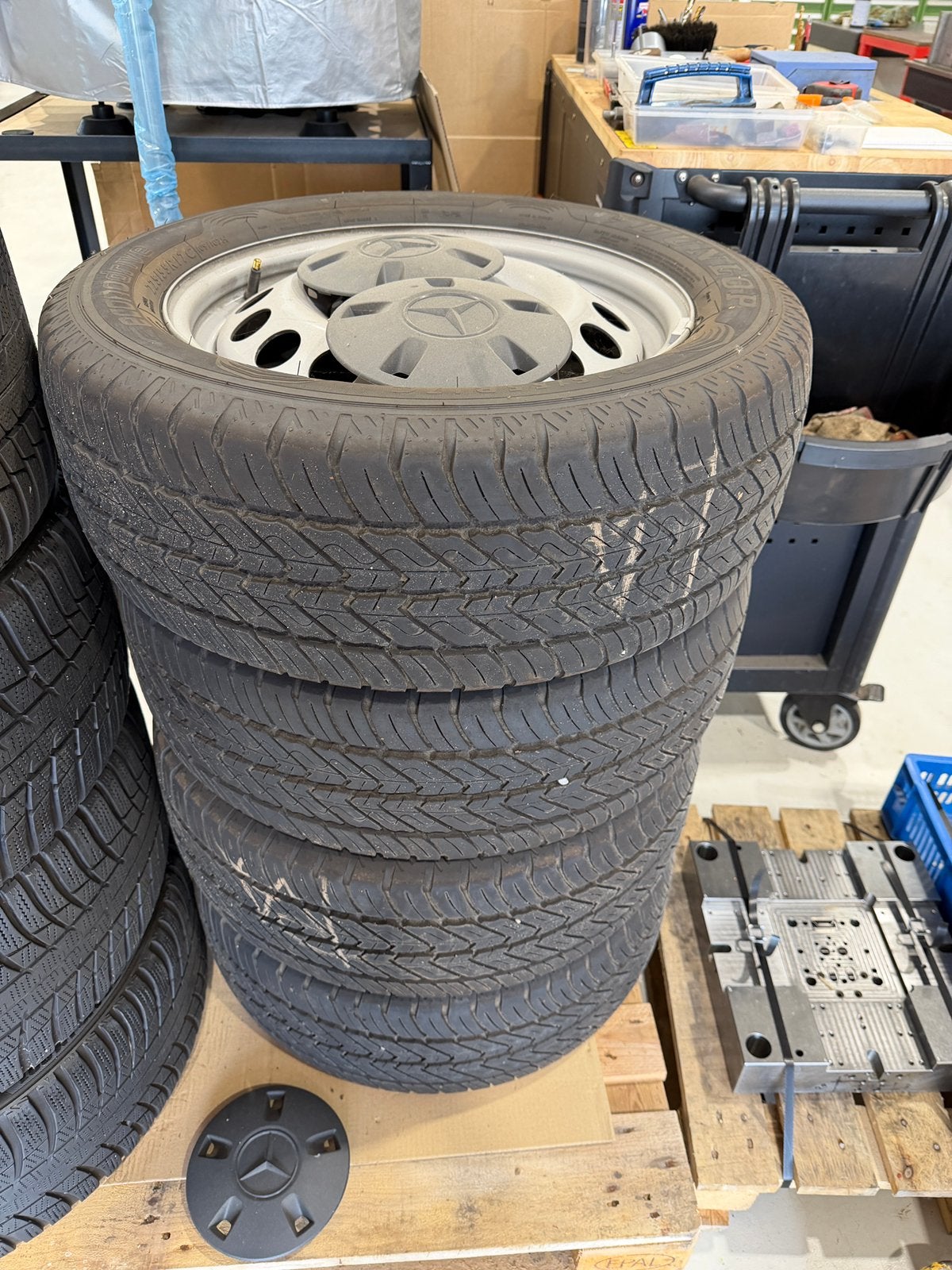 Set velgen/banden voor Vito W447 17 inch, Auto-onderdelen, Banden en Velgen, Ophalen, Bestelwagen, Velg(en), Nieuw