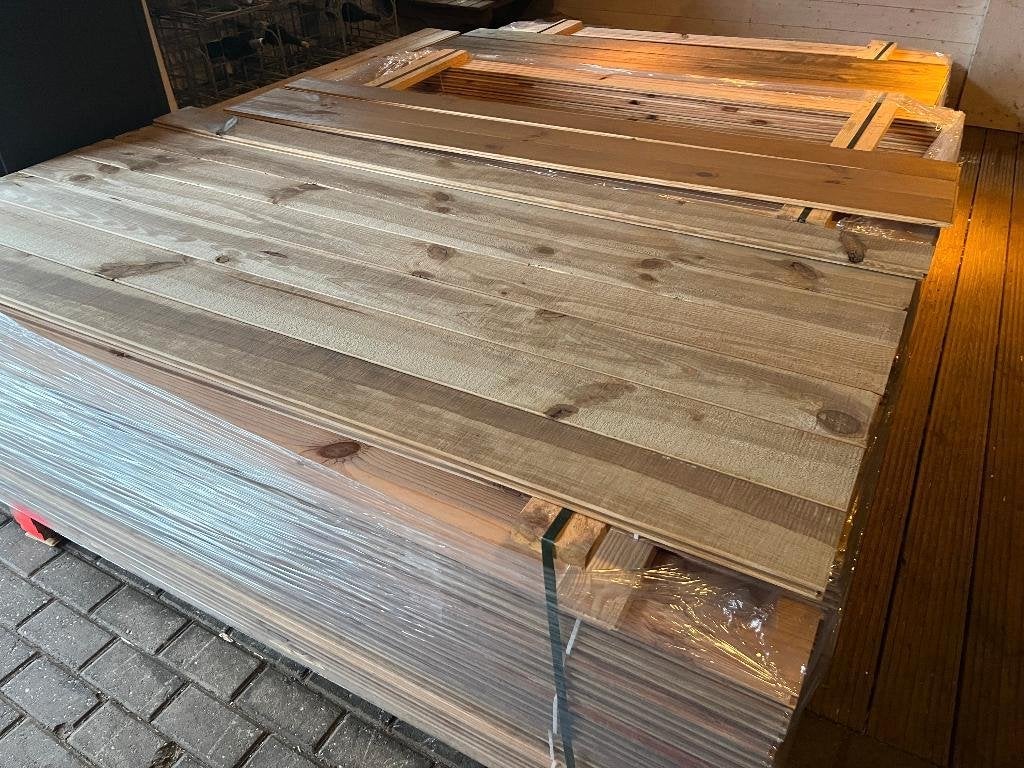 Bois Flotte (drijfhout) fijnbezaagd grenen 18x135 behandeld, Ophalen of Verzenden, 75 m² of meer, Grijs
