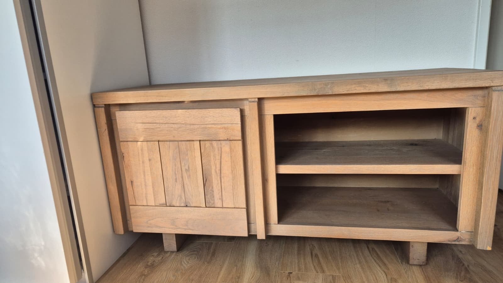 Robuust eiken TV-meubel / lowboard – massief hout, Ophalen, Gebruikt, 100 tot 150 cm, Eikenhout