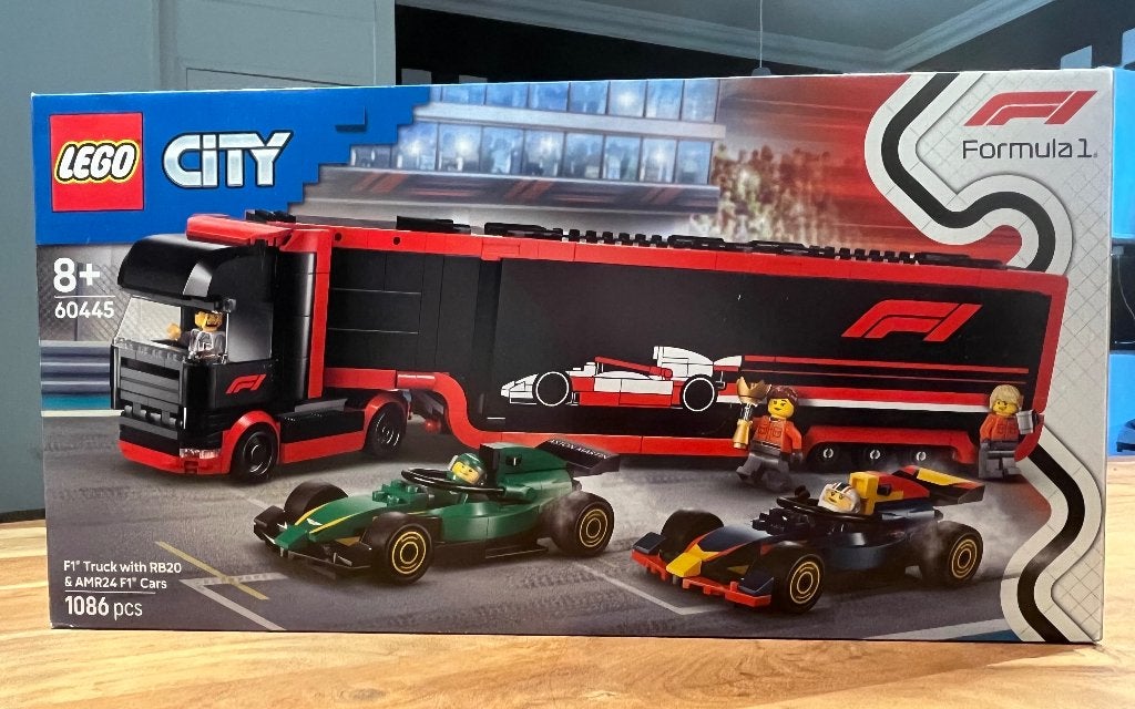 Lego - Formula 1 truck met RB20 & AMR24 F1 auto's, Ophalen, Overige thema's, Lego, Zo goed als nieuw