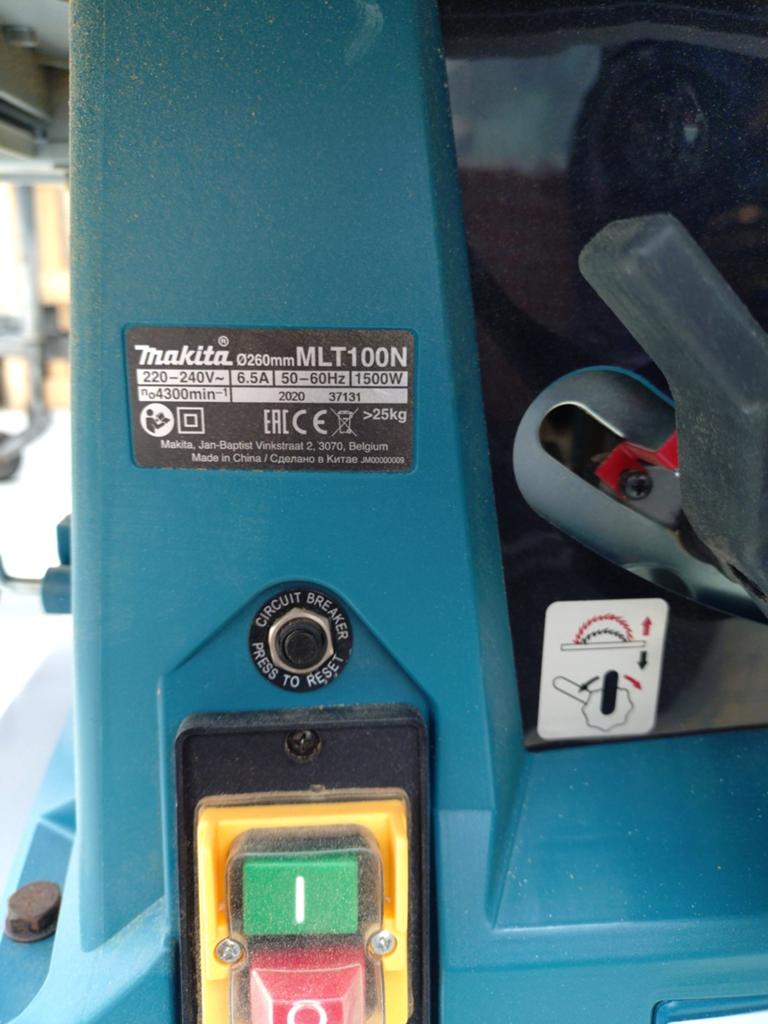 Makita MLT100N Tafelzaag 260mm - Krachtig en Compleet, Ophalen, Cirkelzaag, 70 mm of meer, Zo goed als nieuw