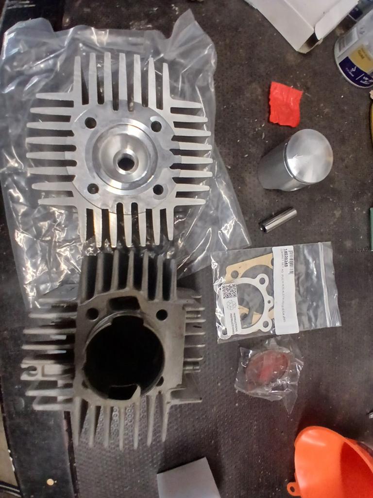 70cc Puch cilinderkop, cilinder, zuiger en pakking set, Ophalen of Verzenden, Cilinder